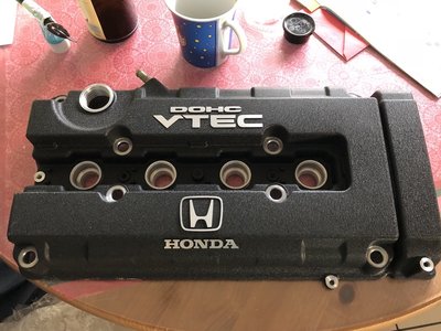 IMG_E4478.JPG (424.93 KiB) 8146 mal betrachtet Vtec Ventildeckel